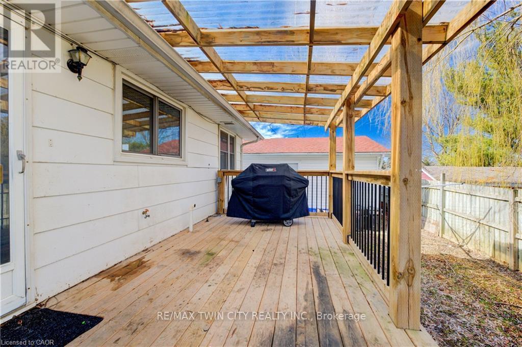 1099 Sovereign Road, Woodstock, Ontario  N4S 5P3 - Photo 31 - X12868440