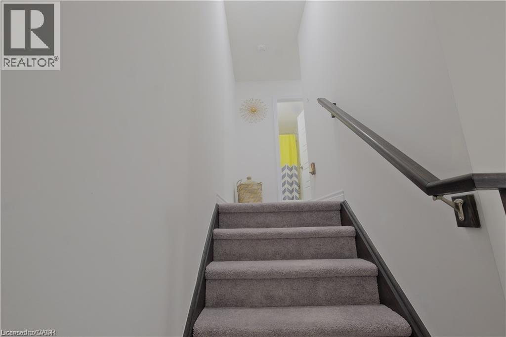 12 Roseberry Lane, Kitchener, Ontario  N2B 0A9 - Photo 11 - 40803765