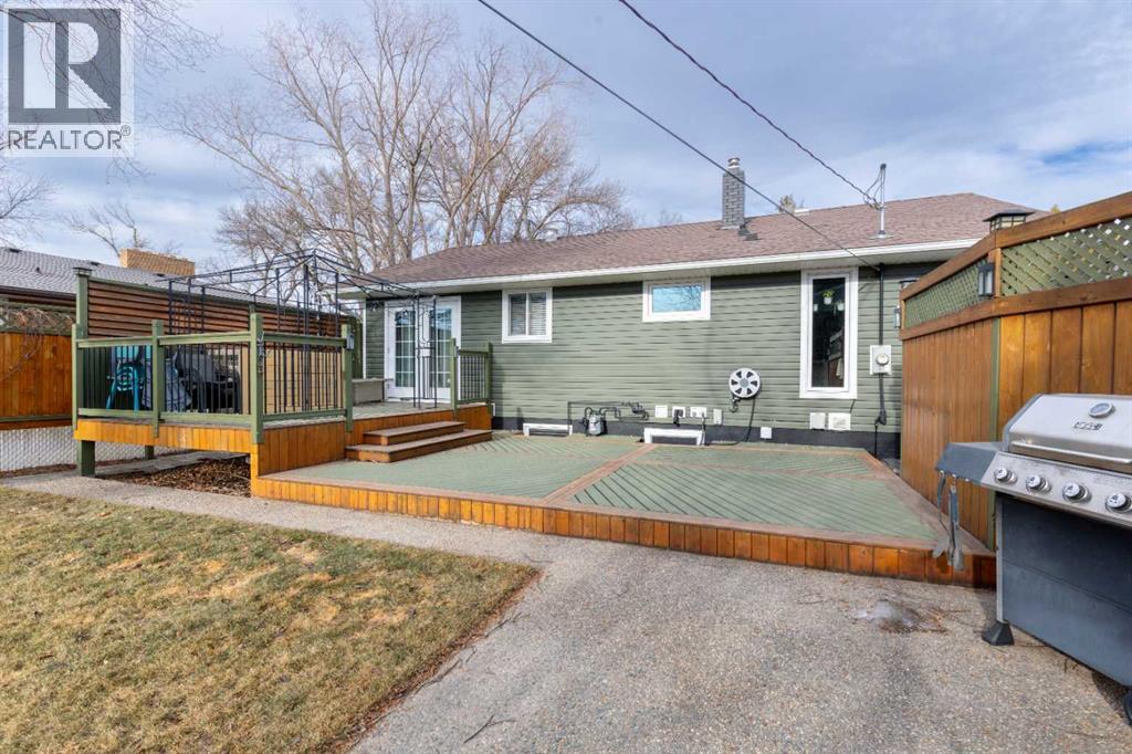 683 7 Street Sw, Medicine Hat, Alberta  T1A 4K9 - Photo 38 - A2291265