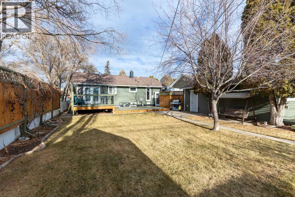 683 7 Street Sw, Medicine Hat, Alberta  T1A 4K9 - Photo 35 - A2291265