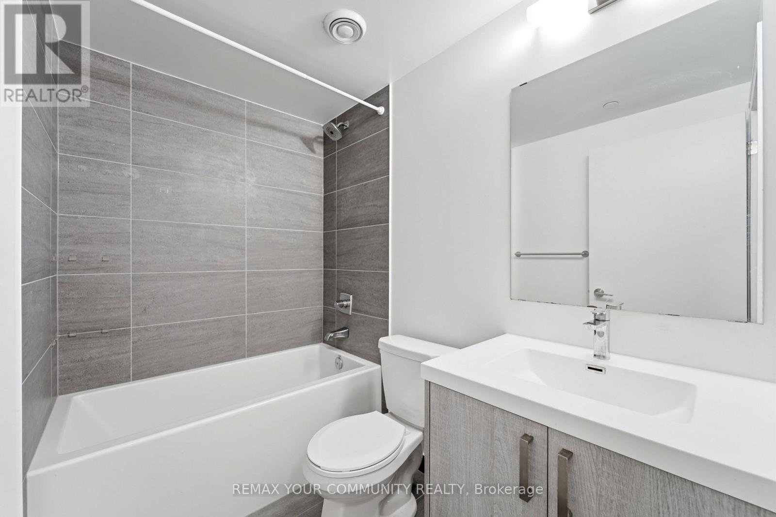 2506 - 77 Mutual Street, Toronto, Ontario  M5B 0B9 - Photo 24 - C12857708