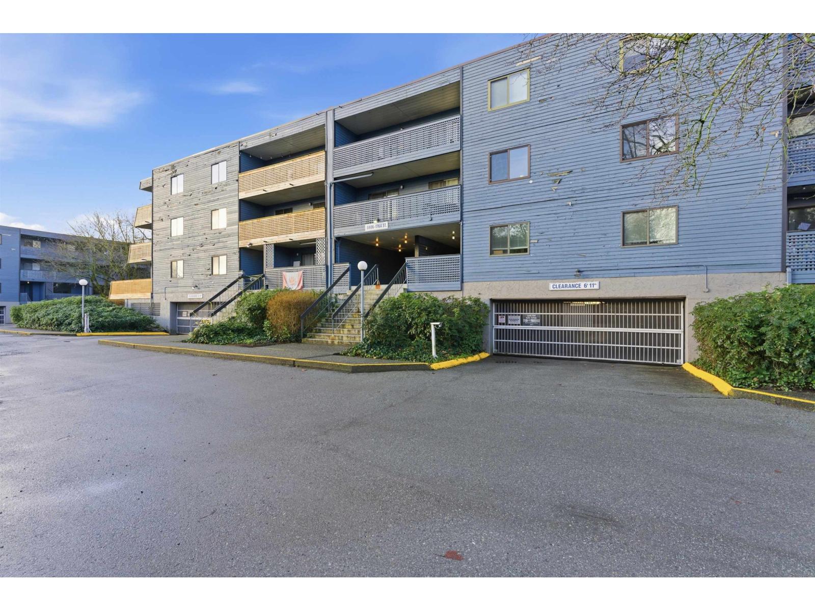 306 5906 176a Street, Surrey, British Columbia  V3S 4H7 - Photo 1 - R3080138