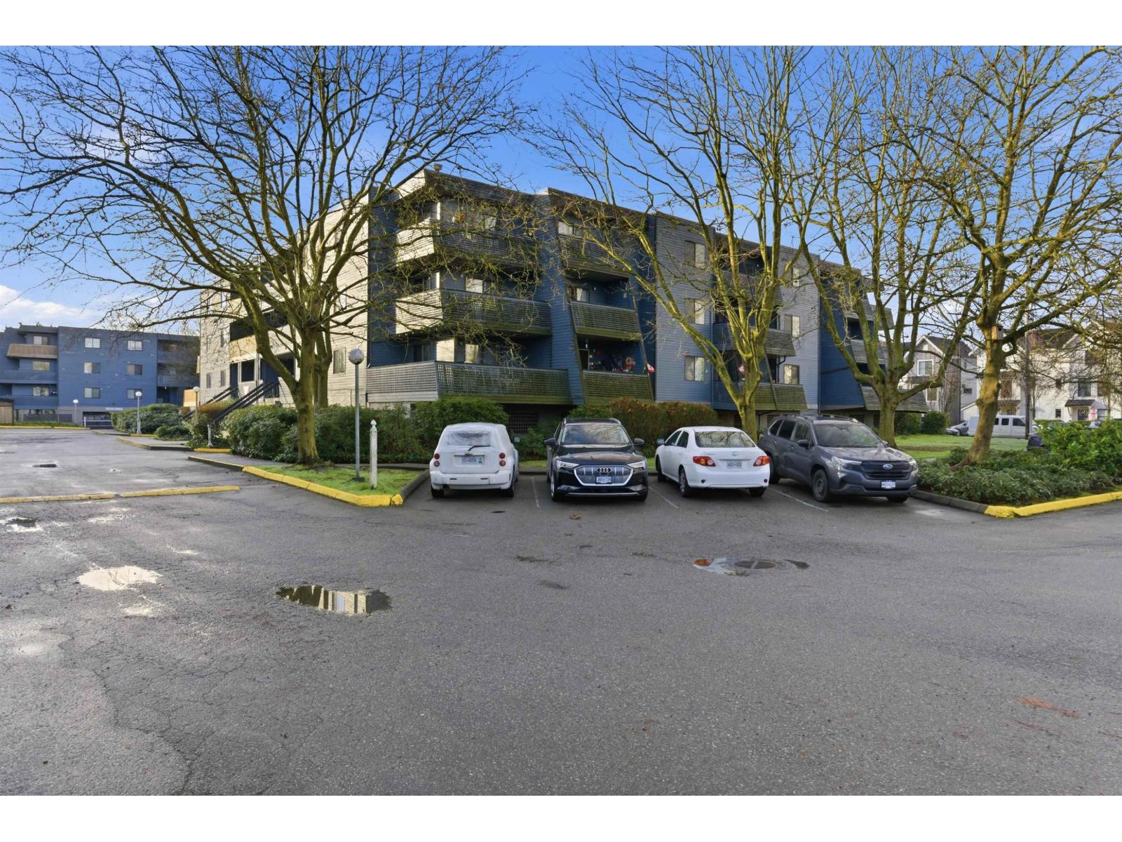 306 5906 176a Street, Surrey, British Columbia  V3S 4H7 - Photo 3 - R3080138