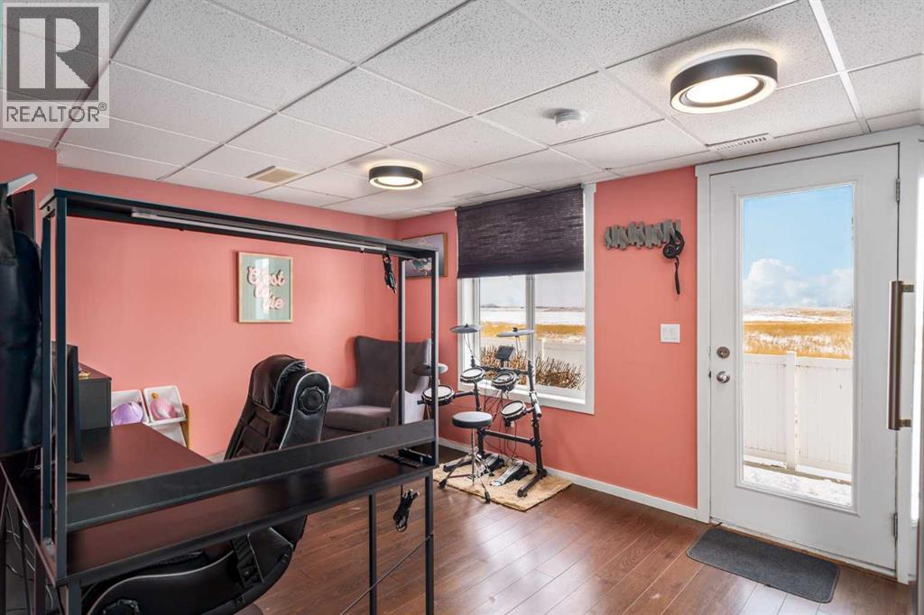 381 Copperpond Landing Se, Calgary, Alberta  T2Z 1G6 - Photo 32 - A2288788