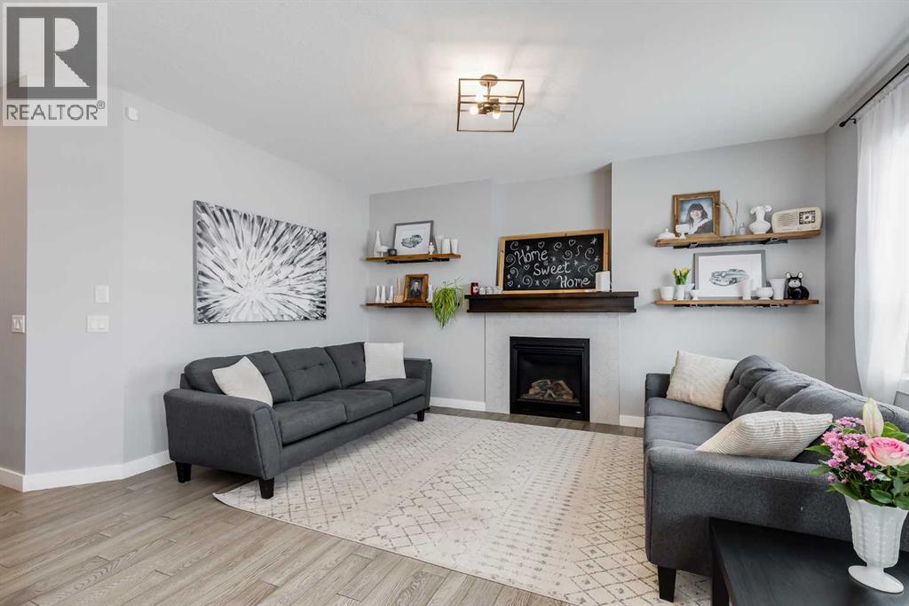 230 Nolanhurst Bay Nw, Calgary, Alberta  T3R 1S5 - Photo 4 - A2290892