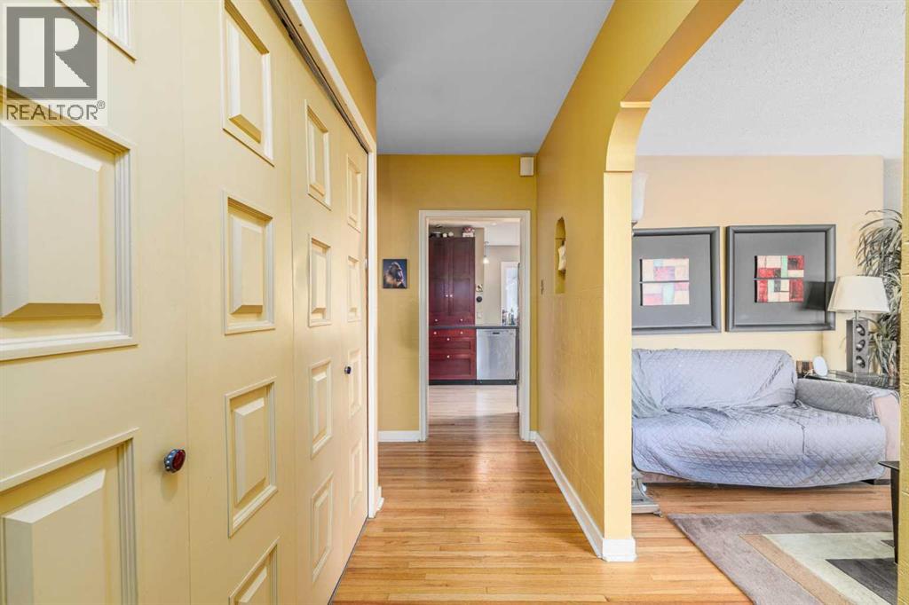 2311 19 Street Sw, Calgary, Alberta  T2T 4X1 - Photo 5 - A2291143