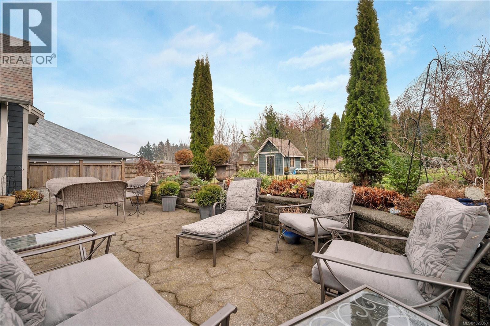 2825 Denman St, Campbell River, British Columbia  V9H 1S9 - Photo 32 - 1028353