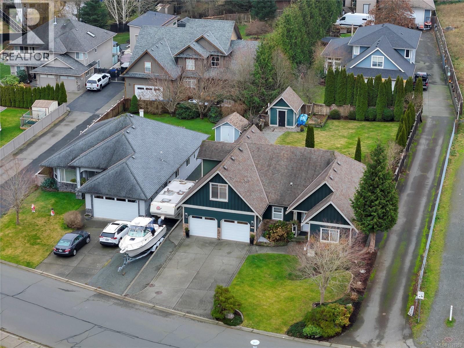 2825 Denman St, Campbell River, British Columbia  V9H 1S9 - Photo 46 - 1028353