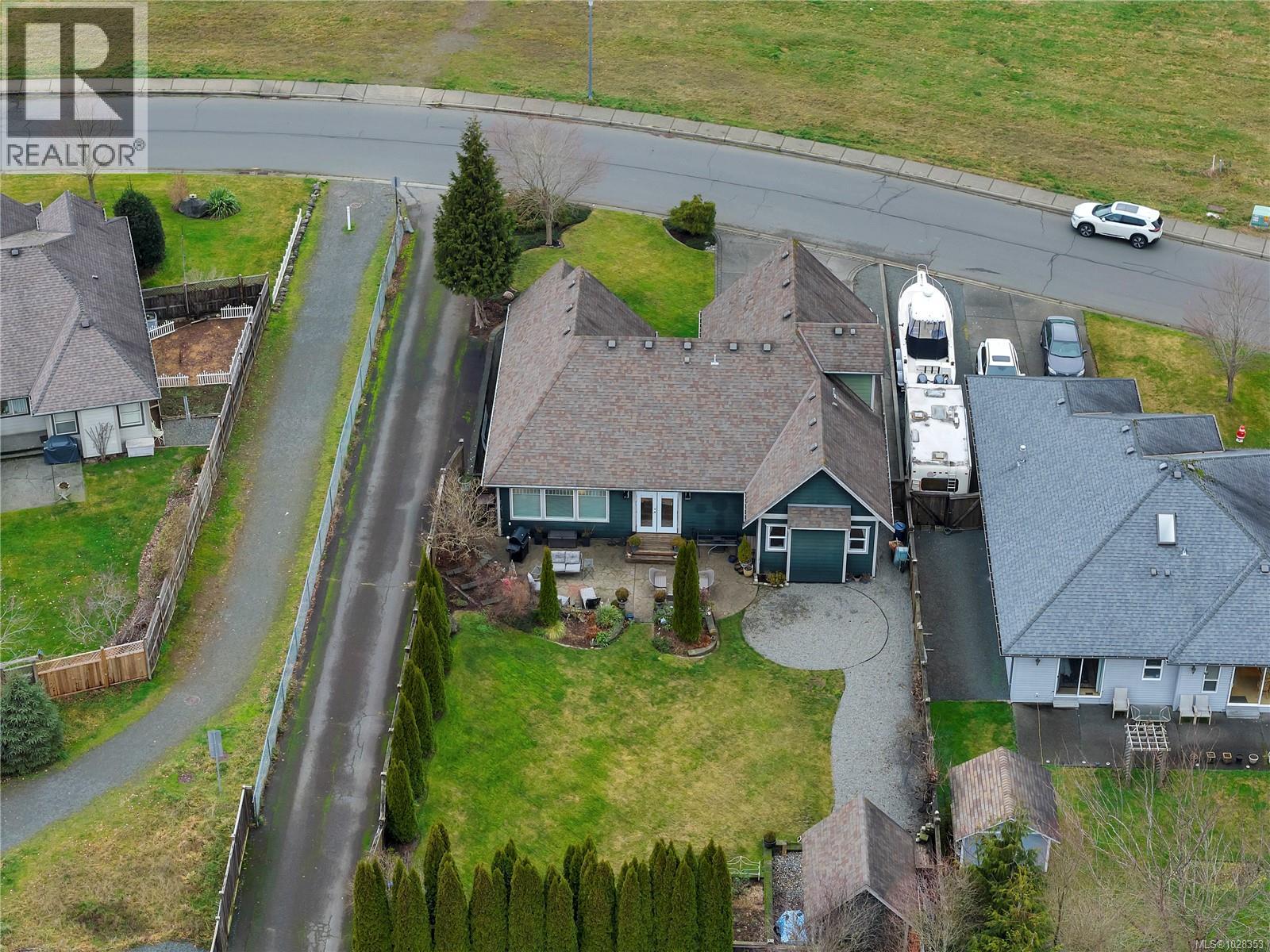 2825 Denman St, Campbell River, British Columbia  V9H 1S9 - Photo 49 - 1028353