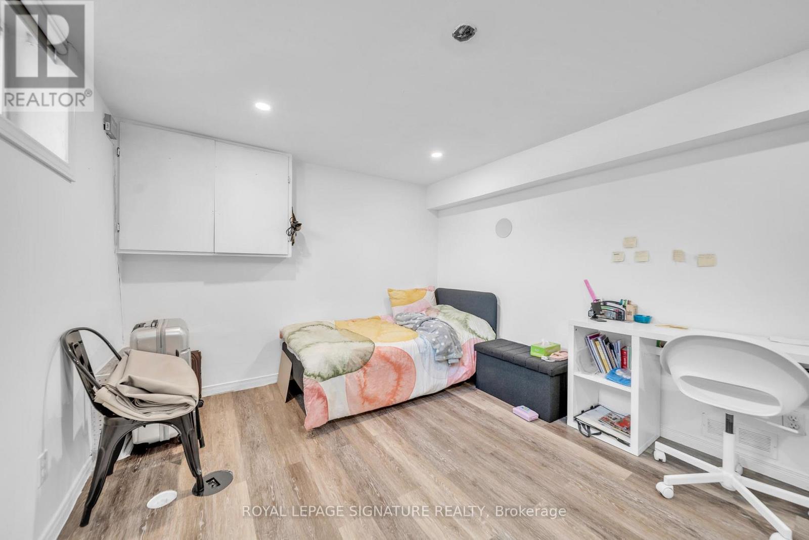 313 Patricia Avenue, Toronto, Ontario  M2R 2M6 - Photo 12 - C12868298