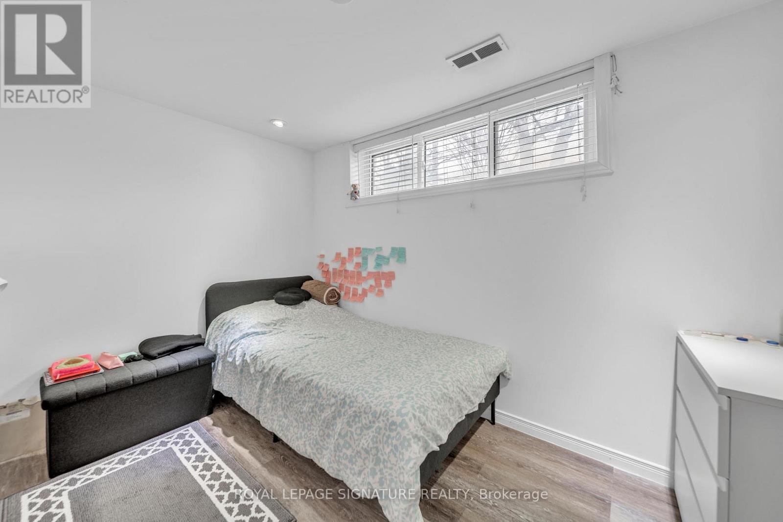 313 Patricia Avenue, Toronto, Ontario  M2R 2M6 - Photo 7 - C12868298