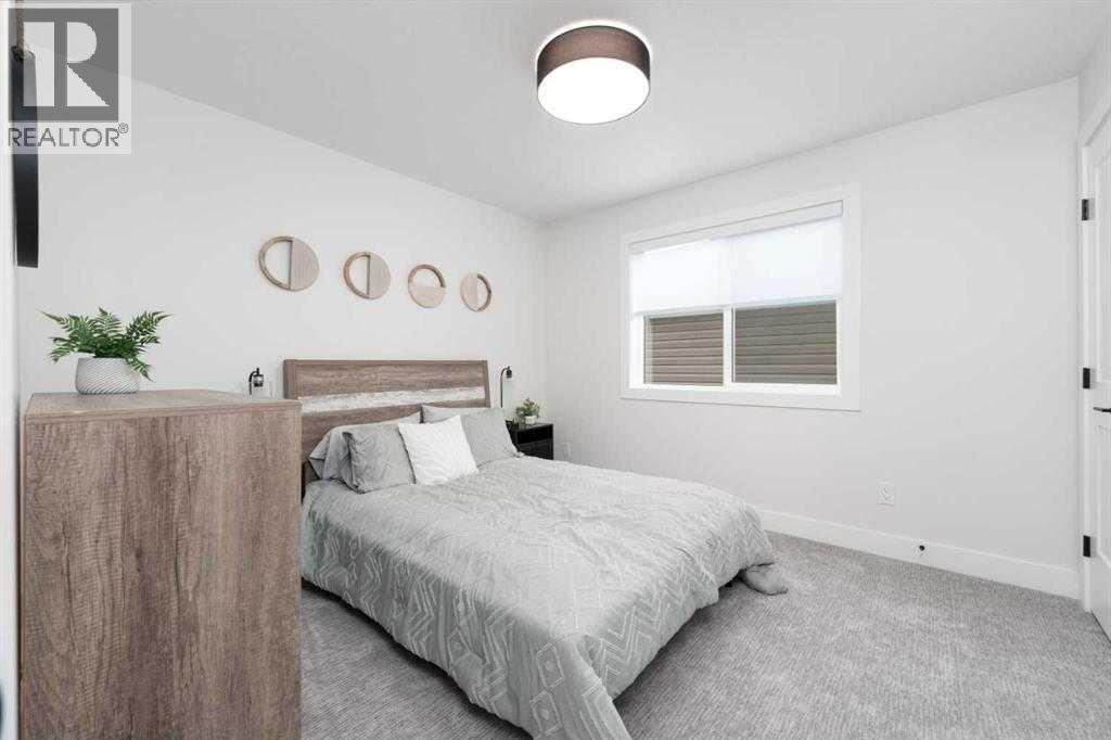 524 Waterford Grove, Chestermere, Alberta  T1X 2Z9 - Photo 22 - A2292049