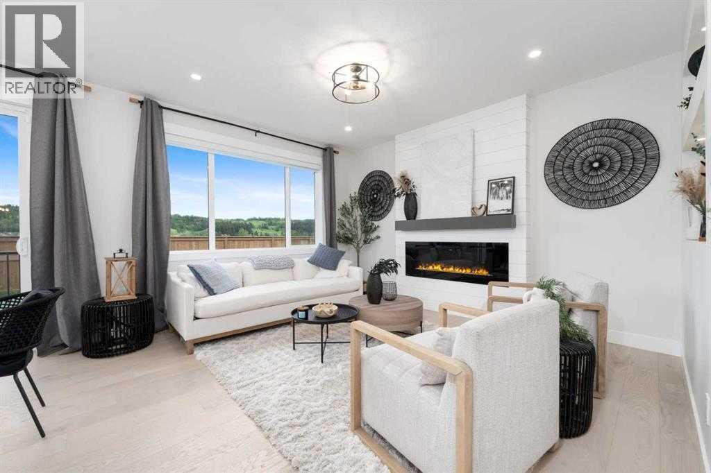 524 Waterford Grove, Chestermere, Alberta  T1X 2Z9 - Photo 7 - A2292049