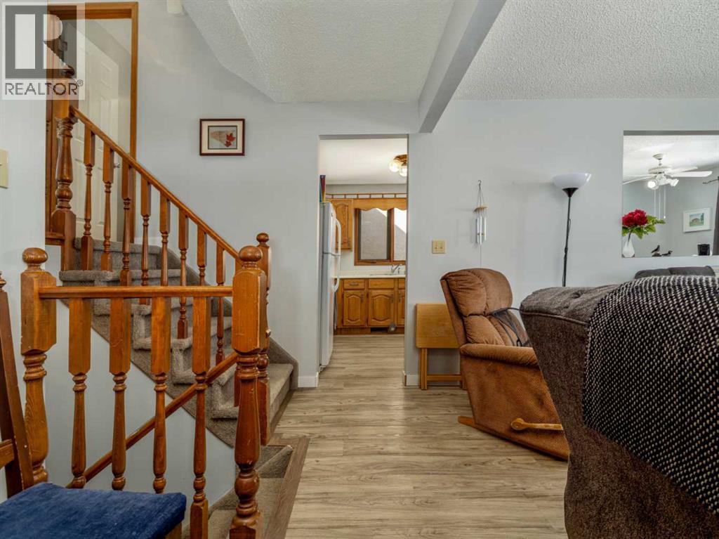 210 Jerry Potts Boulevard W, Lethbridge, Alberta  T1K 6H1 - Photo 5 - A2291548