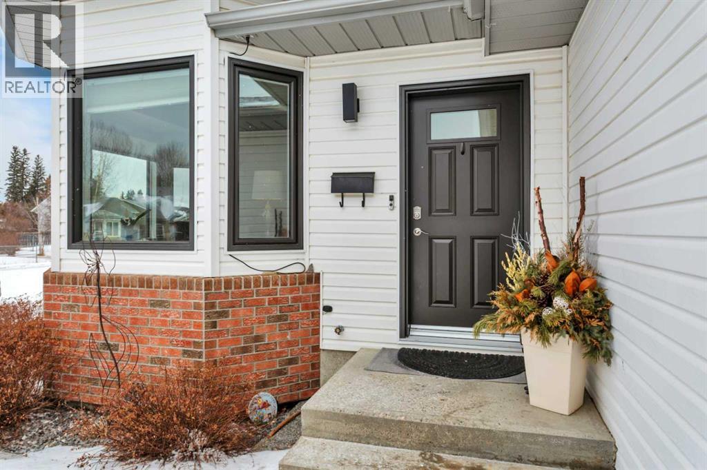 6006 70 Avenue, Rocky Mountain House, Alberta  T4T 1M2 - Photo 2 - A2292266