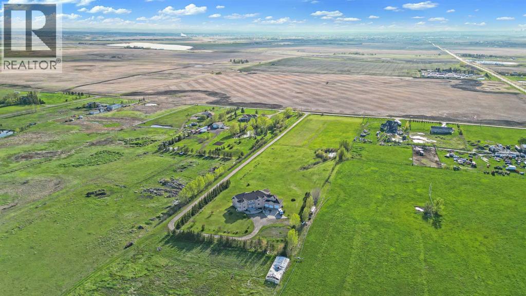 235200 Range Road 281, Rural Rocky View County, Alberta  T2P 2G7 - Photo 3 - A2292227