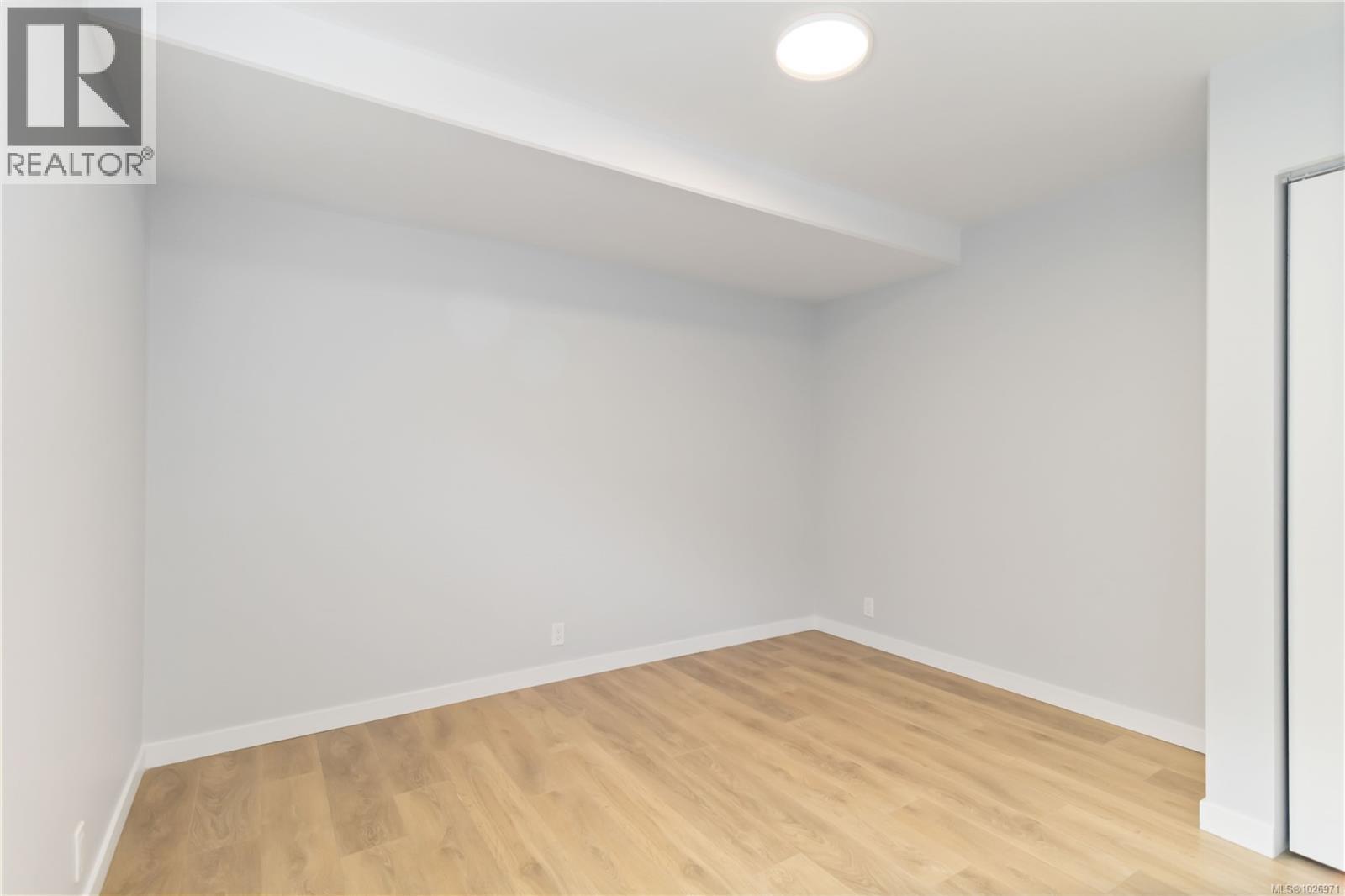 1964 Genoa Pl, Central Saanich, British Columbia  V8M 1M1 - Photo 42 - 1026971