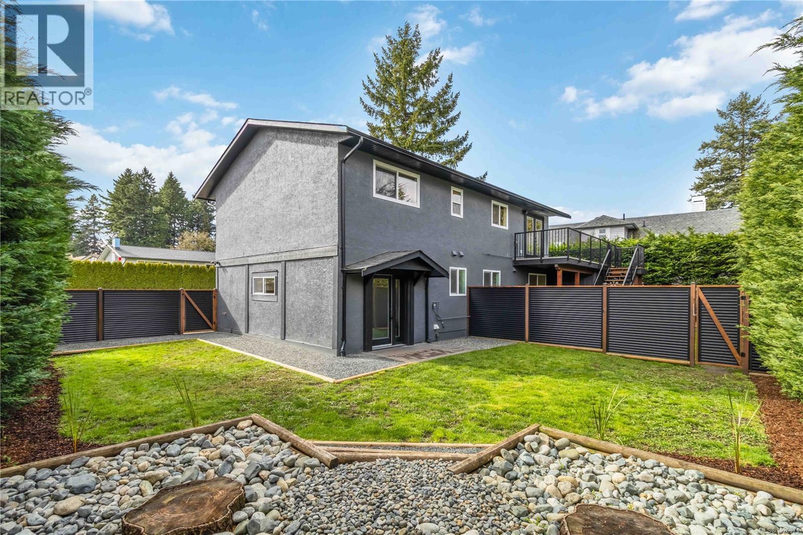 1964 Genoa Pl, Central Saanich, British Columbia  V8M 1M1 - Photo 51 - 1026971