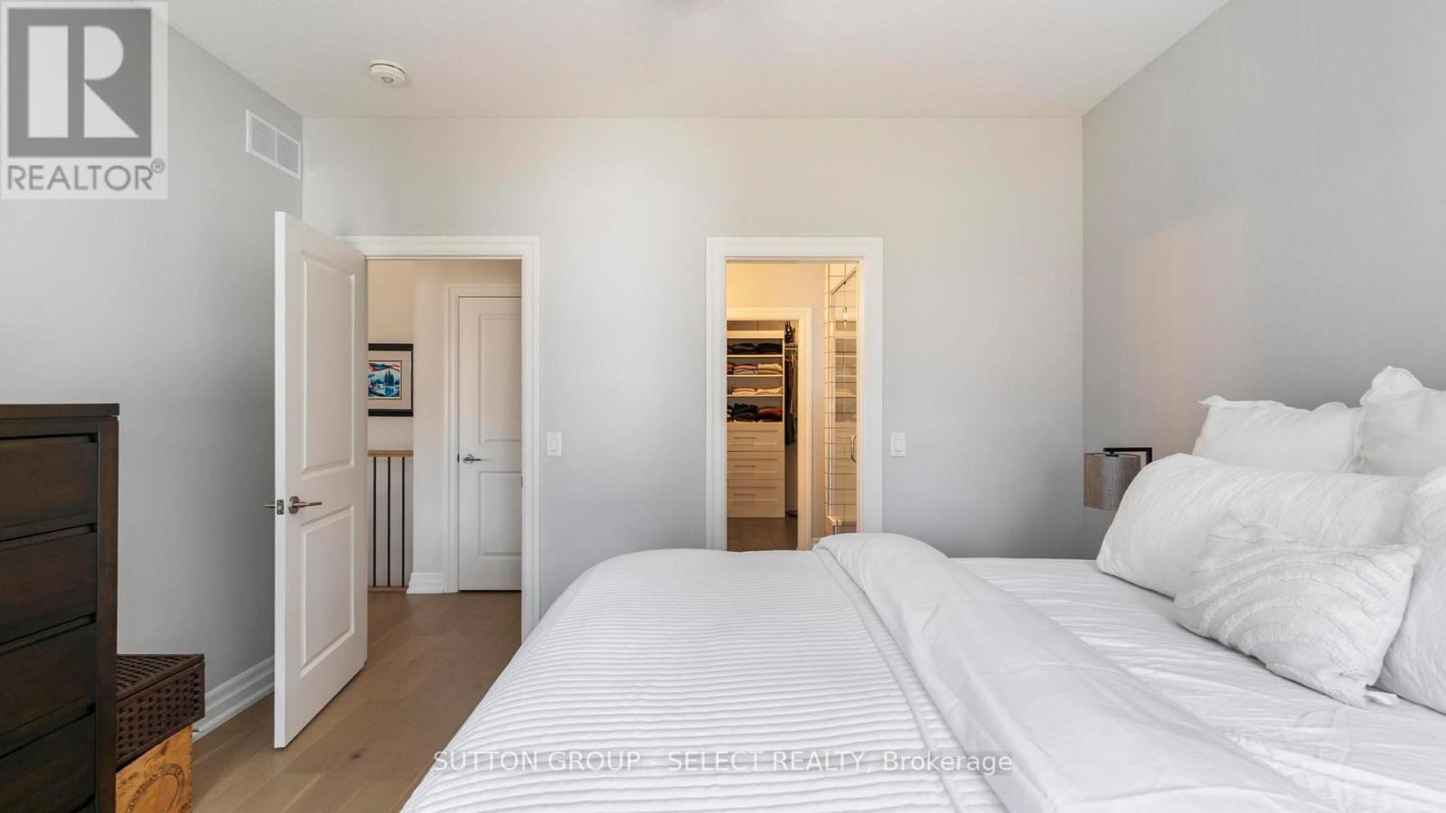 Photo 17 of 50 for 2005 Lockwood Crescent