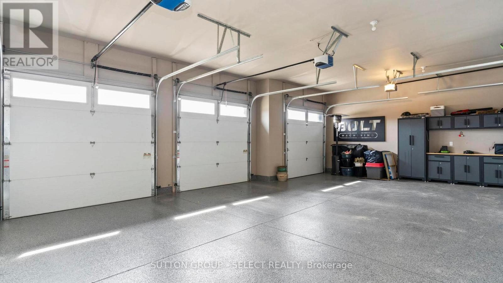 Photo 36 of 50 for 2005 Lockwood Crescent