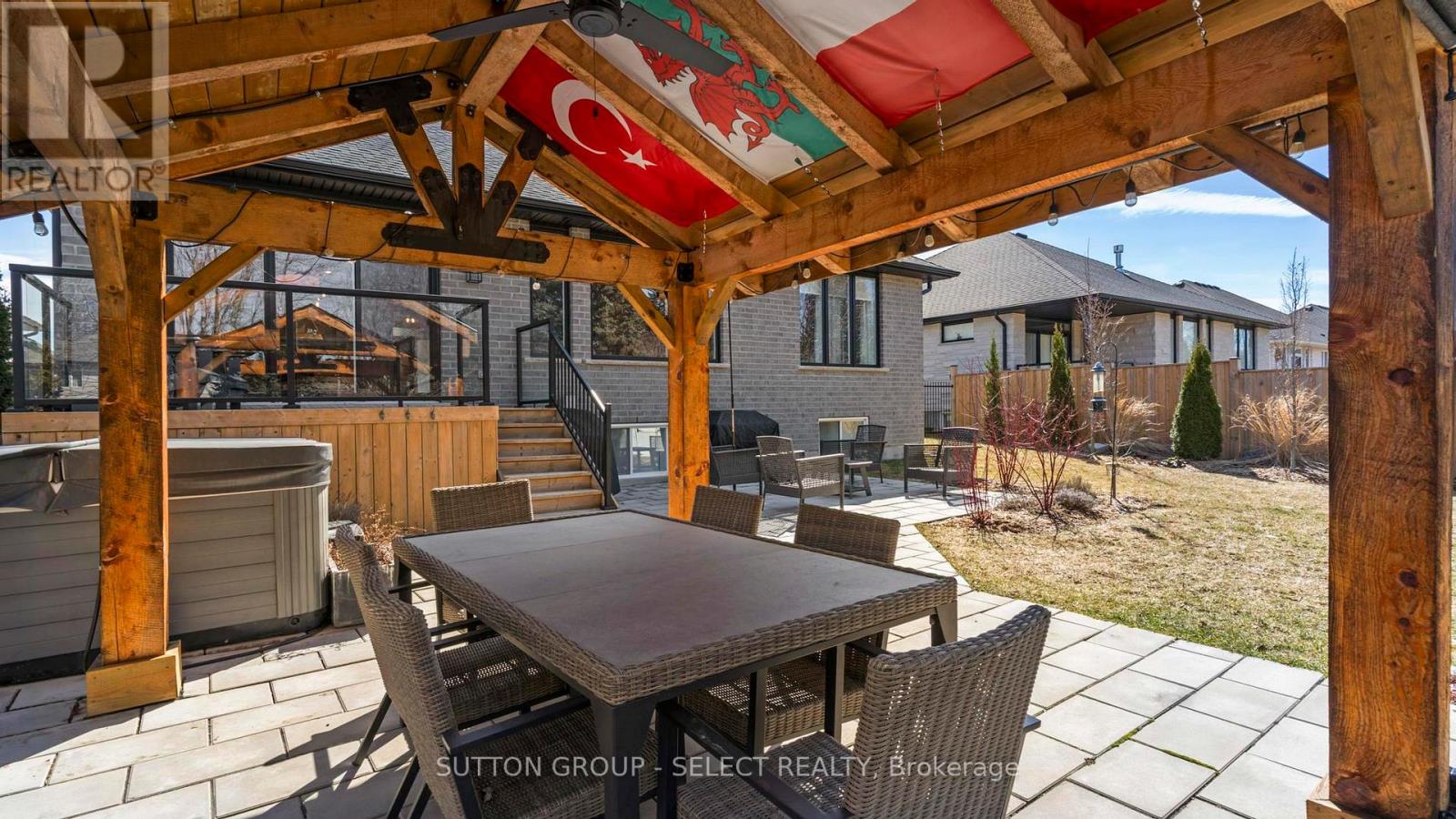 Photo 45 of 50 for 2005 Lockwood Crescent