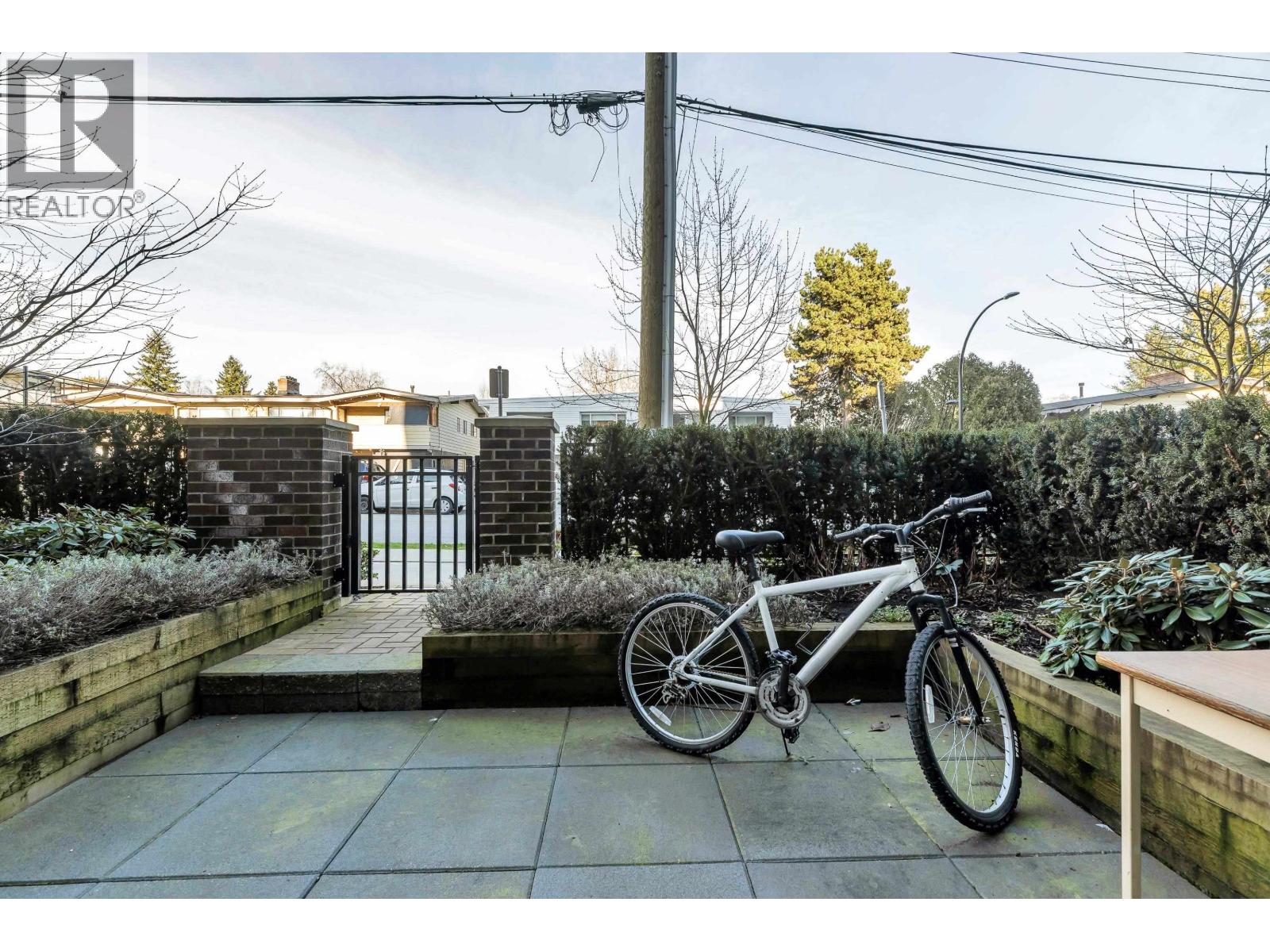 106 7599 15th Street, Burnaby, British Columbia  V3N 0H9 - Photo 27 - R3091229