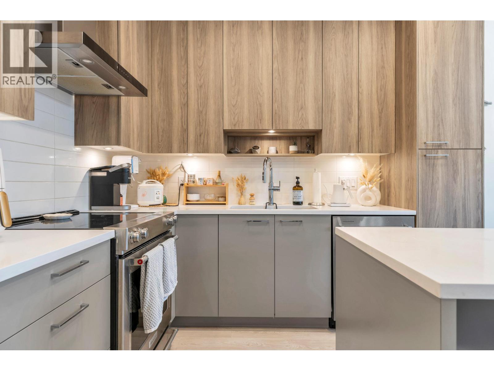 106 7599 15th Street, Burnaby, British Columbia  V3N 0H9 - Photo 10 - R3091229