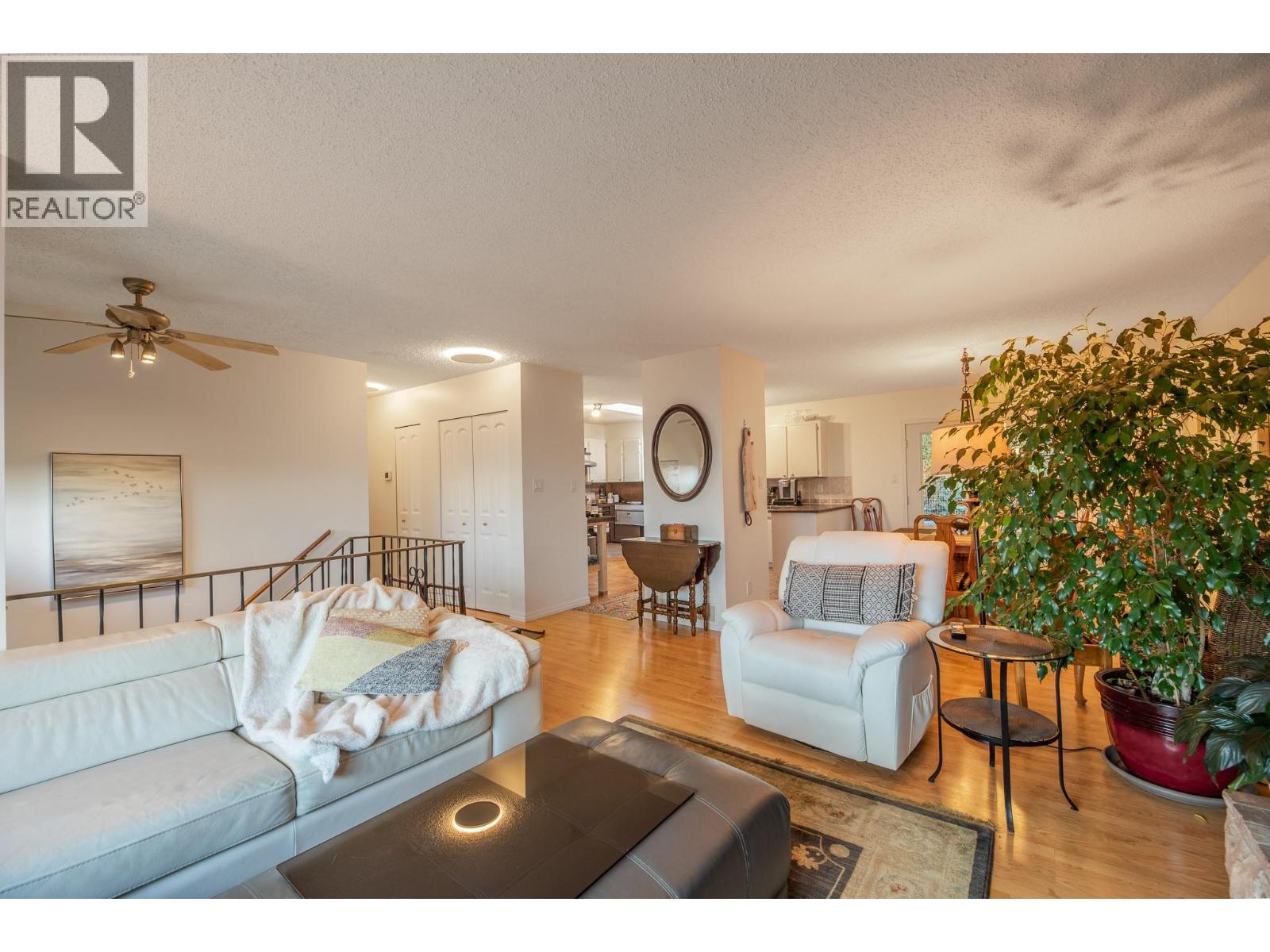 12612 Reynolds Avenue, Summerland, British Columbia  V0H 1Z8 - Photo 6 - 10378889