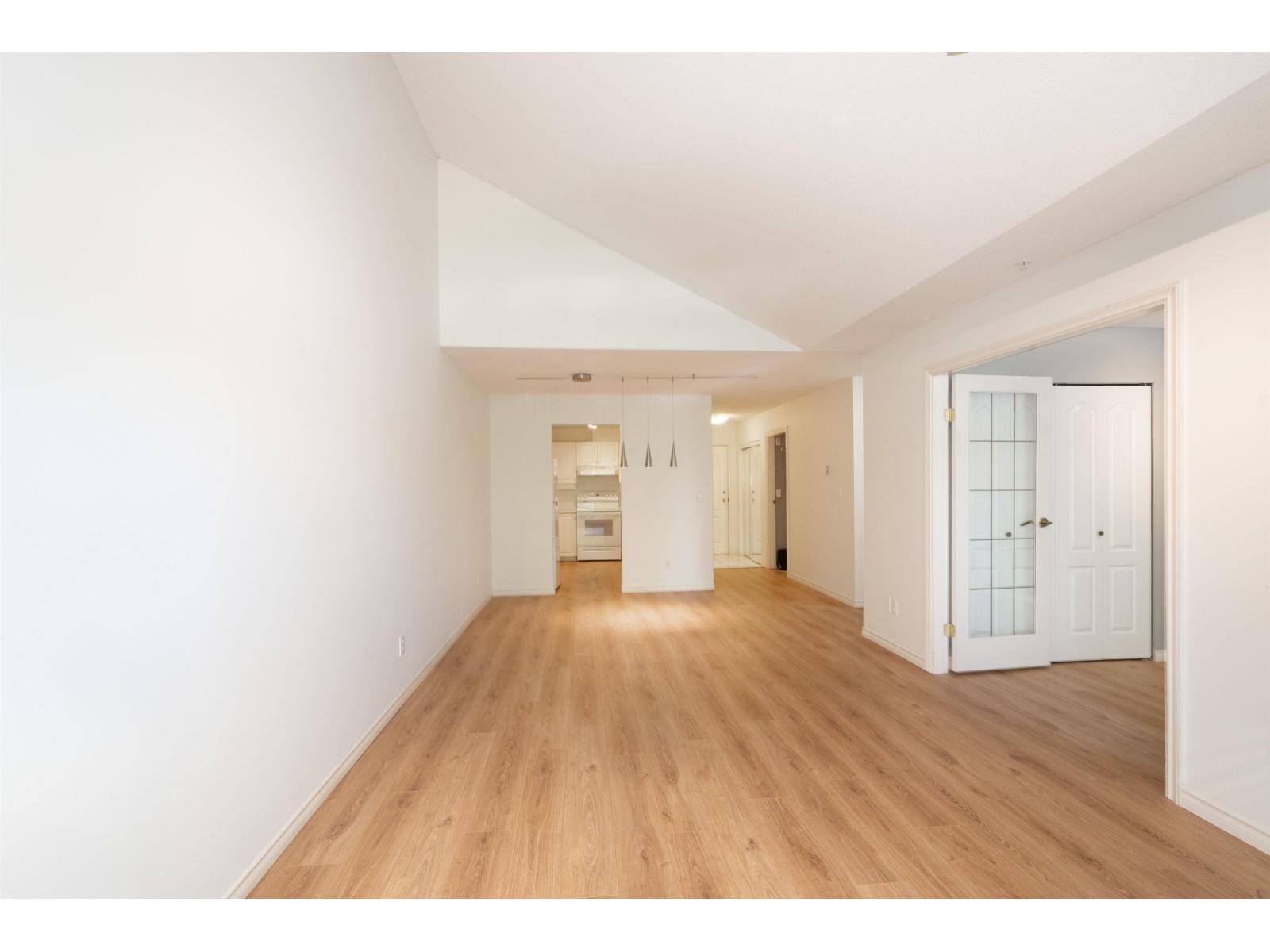 311 15272 20 Avenue, Surrey, British Columbia  V4A 2A3 - Photo 7 - R3098362