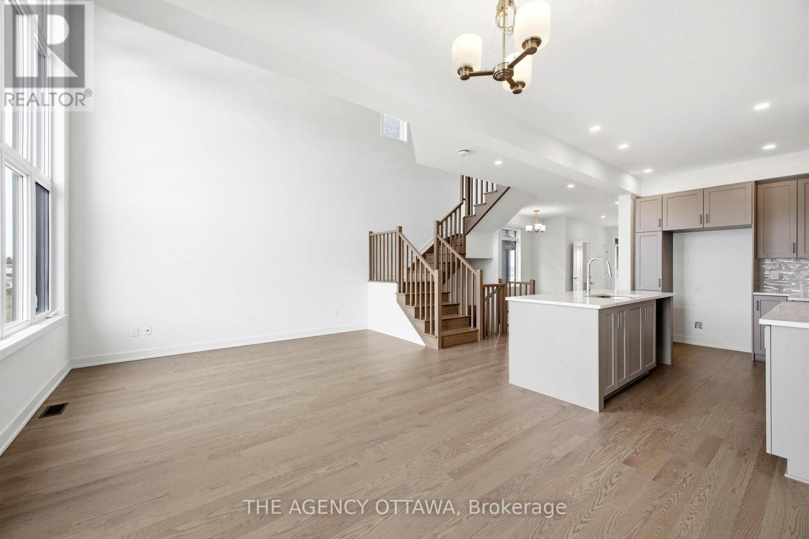 1132 Spoor Street, Ottawa, Ontario  K2K 1X7 - Photo 13 - X12868554