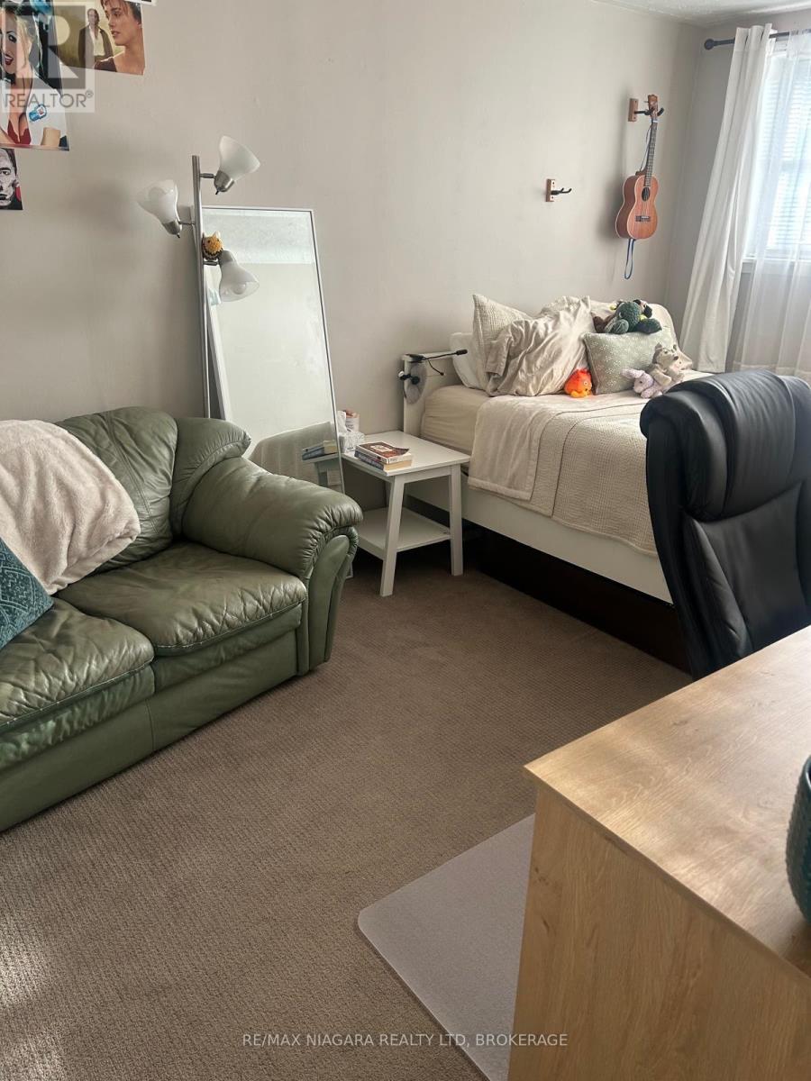 2 - 9 Masterson Drive, St. Catharines, Ontario  L2T 3N9 - Photo 2 - X12868528