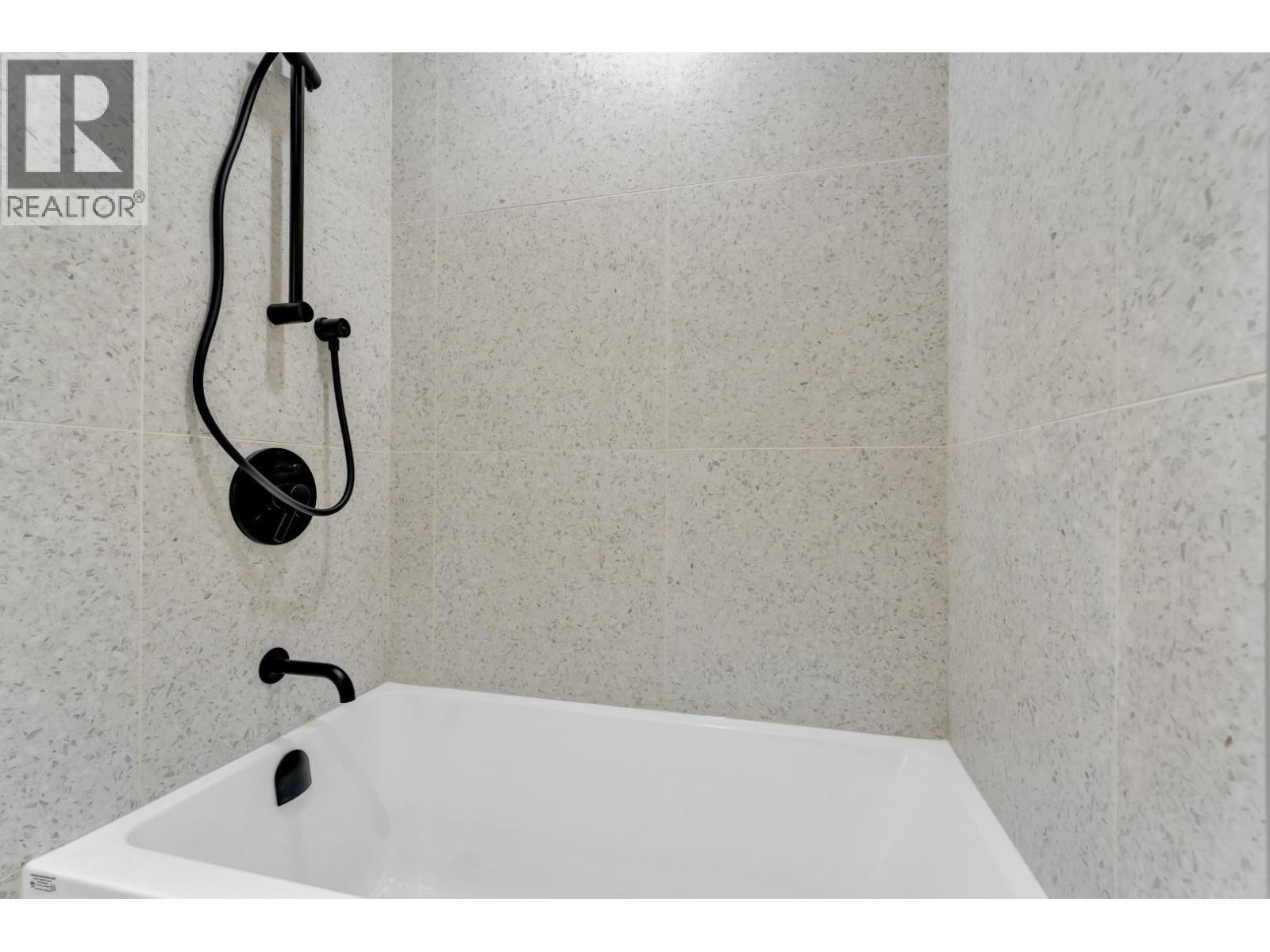 6 632 E 3rd Street, North Vancouver, British Columbia  V7L 0J1 - Photo 37 - R3098322