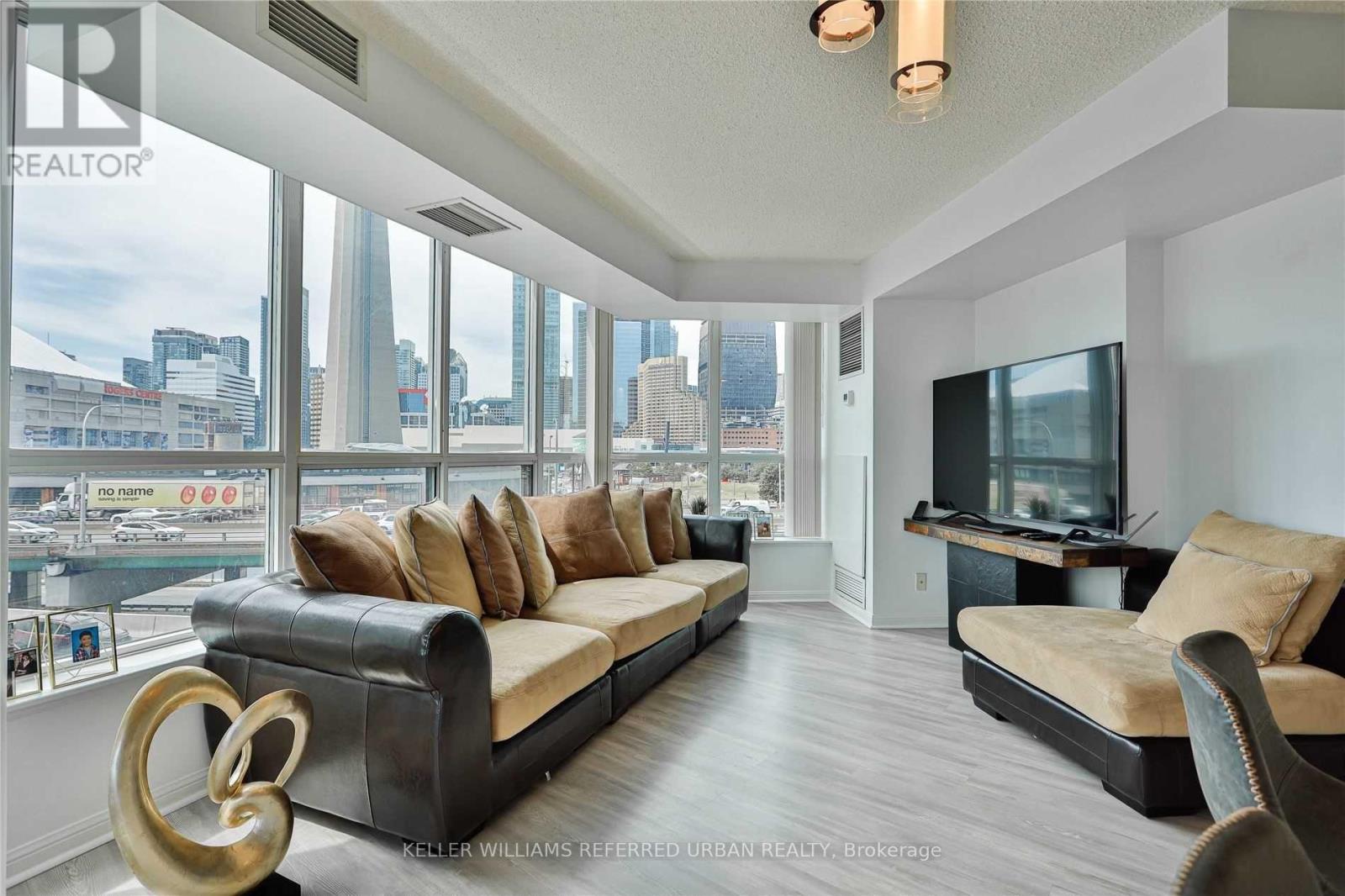 730 - 230 Queens Quay W, Toronto, Ontario  M5J 2Y7 - Photo 11 - C12868490