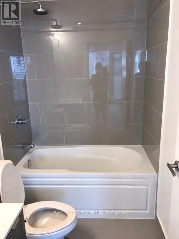 1511 - 88 Harbour Street, Toronto, Ontario  M5J 0C3 - Photo 6 - C12868492