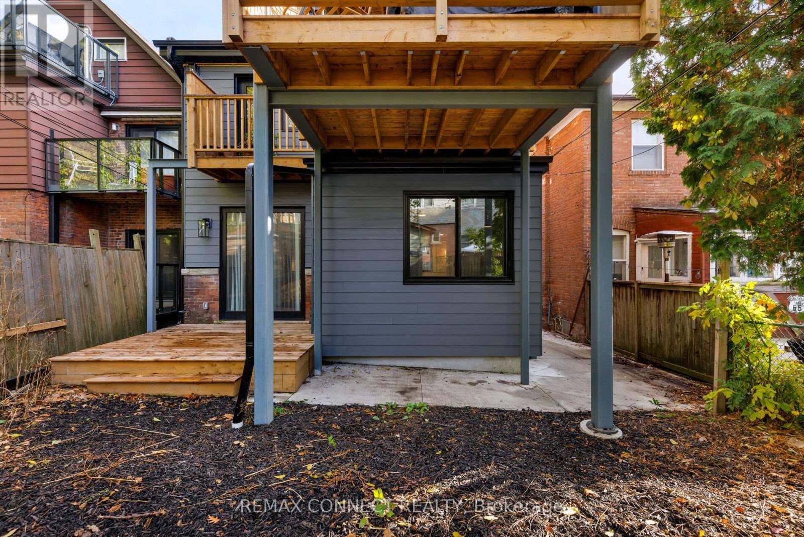 Main - 16 Rosemount Avenue, Toronto, Ontario  M6H 2M1 - Photo 24 - C12868502