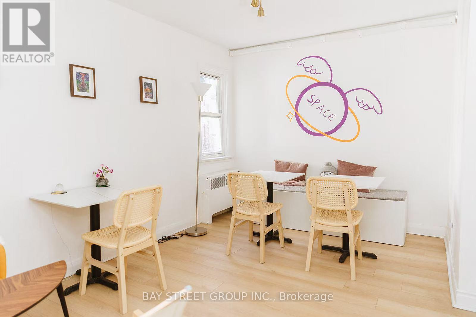 2nd Fl - 5463 Yonge Street, Toronto, Ontario  M2H 5S1 - Photo 13 - C12868510