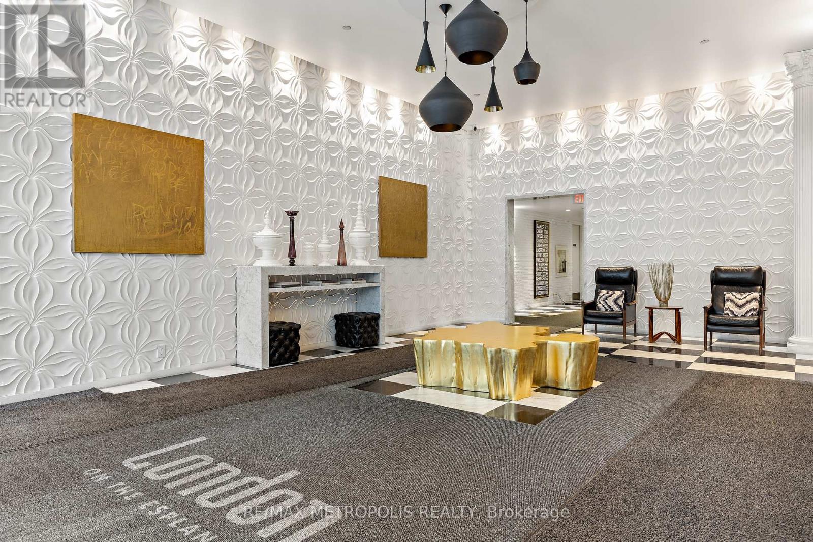 605 - 1 Scott Street, Toronto, Ontario  M5E 1A1 - Photo 4 - C12868522