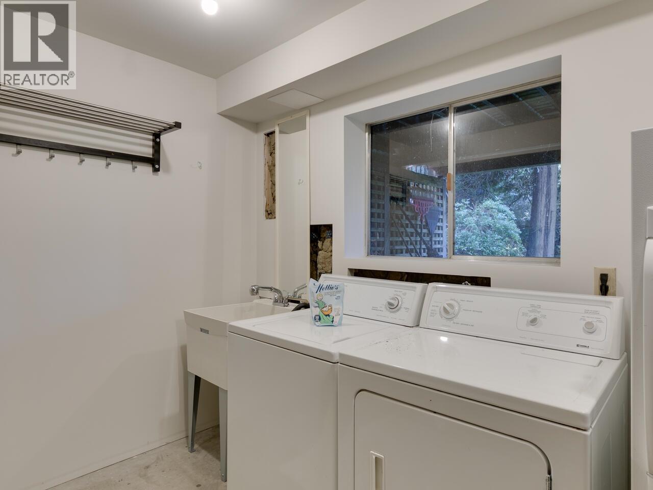 3904 Westridge Avenue, West Vancouver, British Columbia  V7V 3H5 - Photo 36 - R3098356