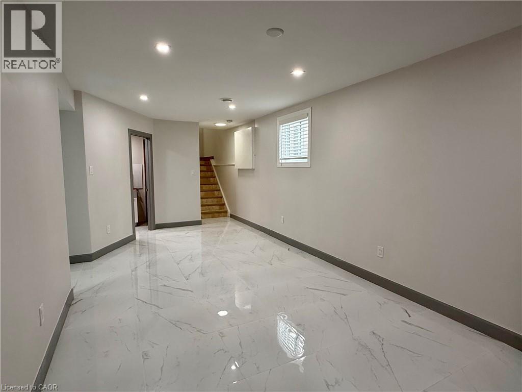 267 Grey Fox Drive, Kitchener, Ontario  N2E 3N8 - Photo 17 - 40802493