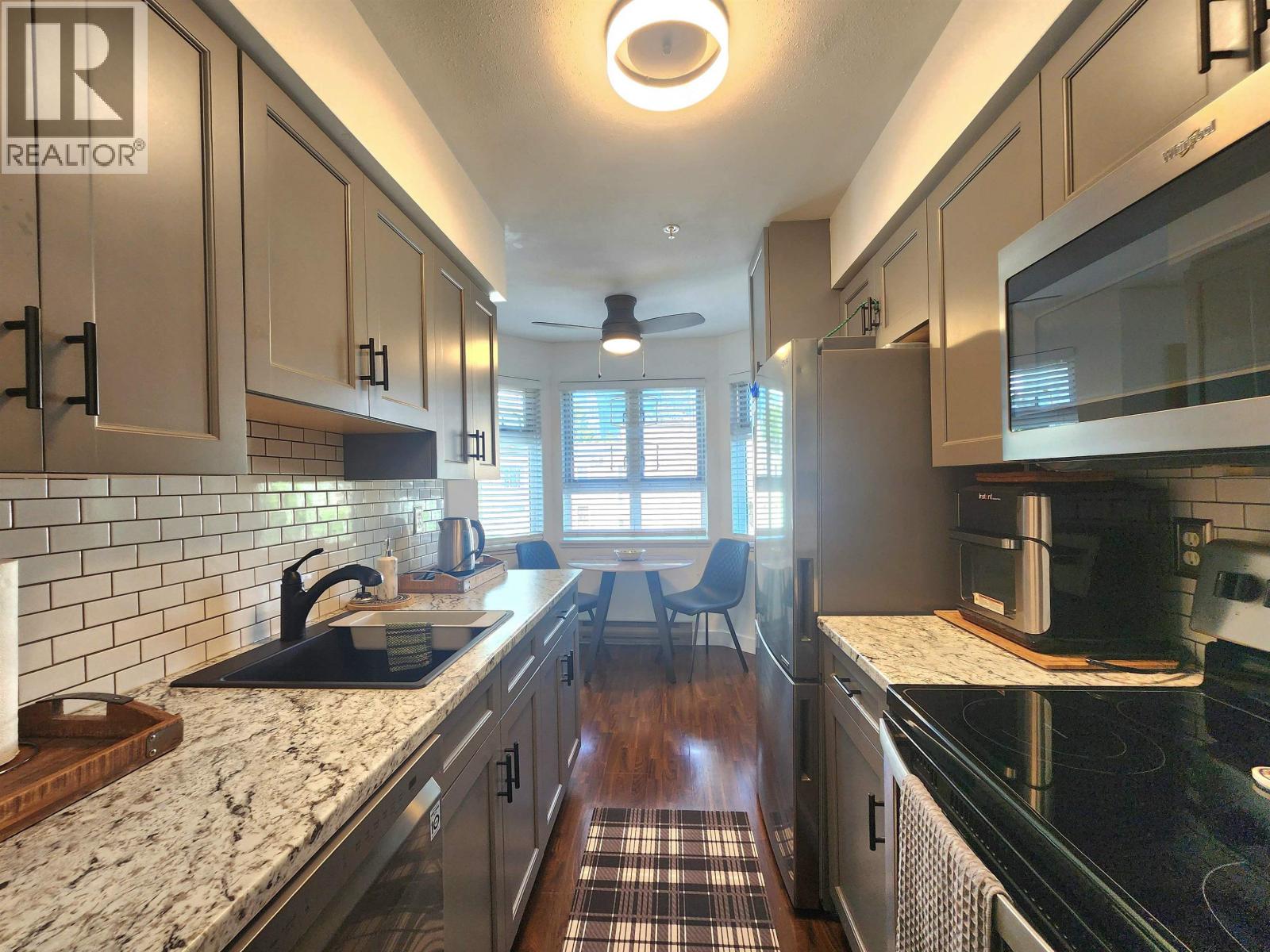 921 Thurlow Street, Vancouver, British Columbia  V6E 1W3 - Photo 3 - R3098389