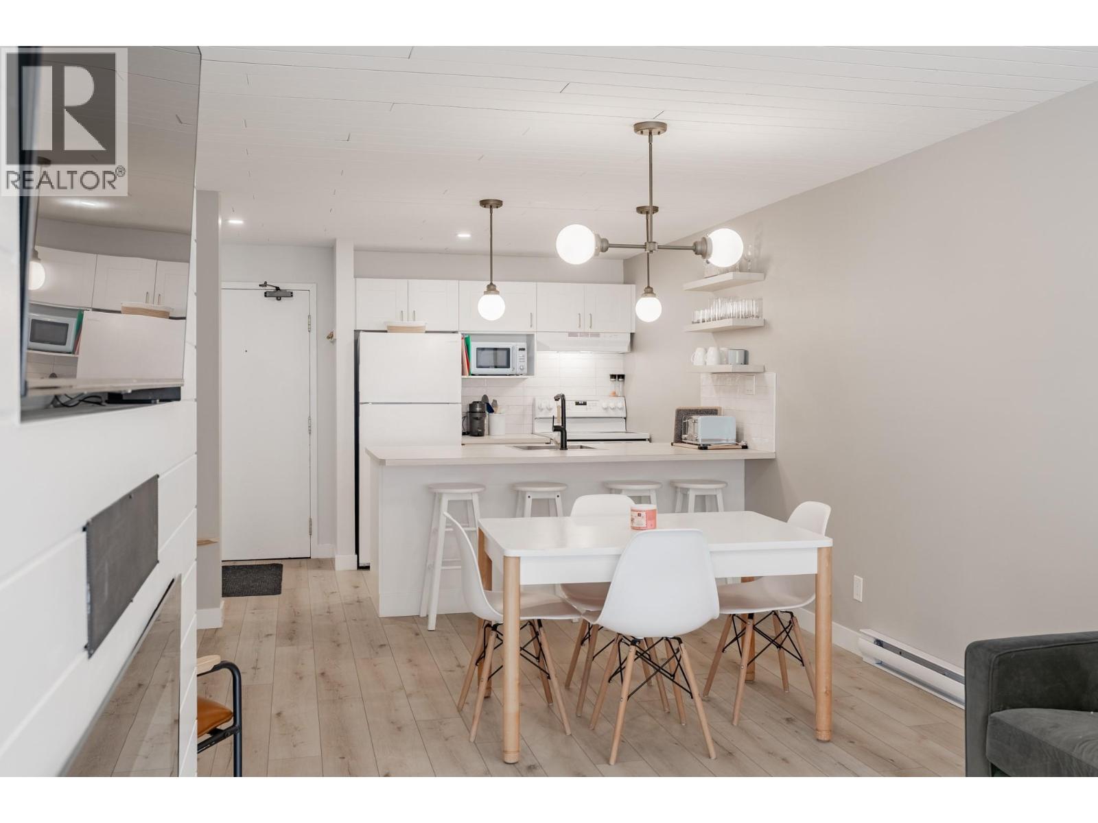 2035 Panorama Drive Unit# 225, Panorama, British Columbia  V0A 1T0 - Photo 27 - 10378576