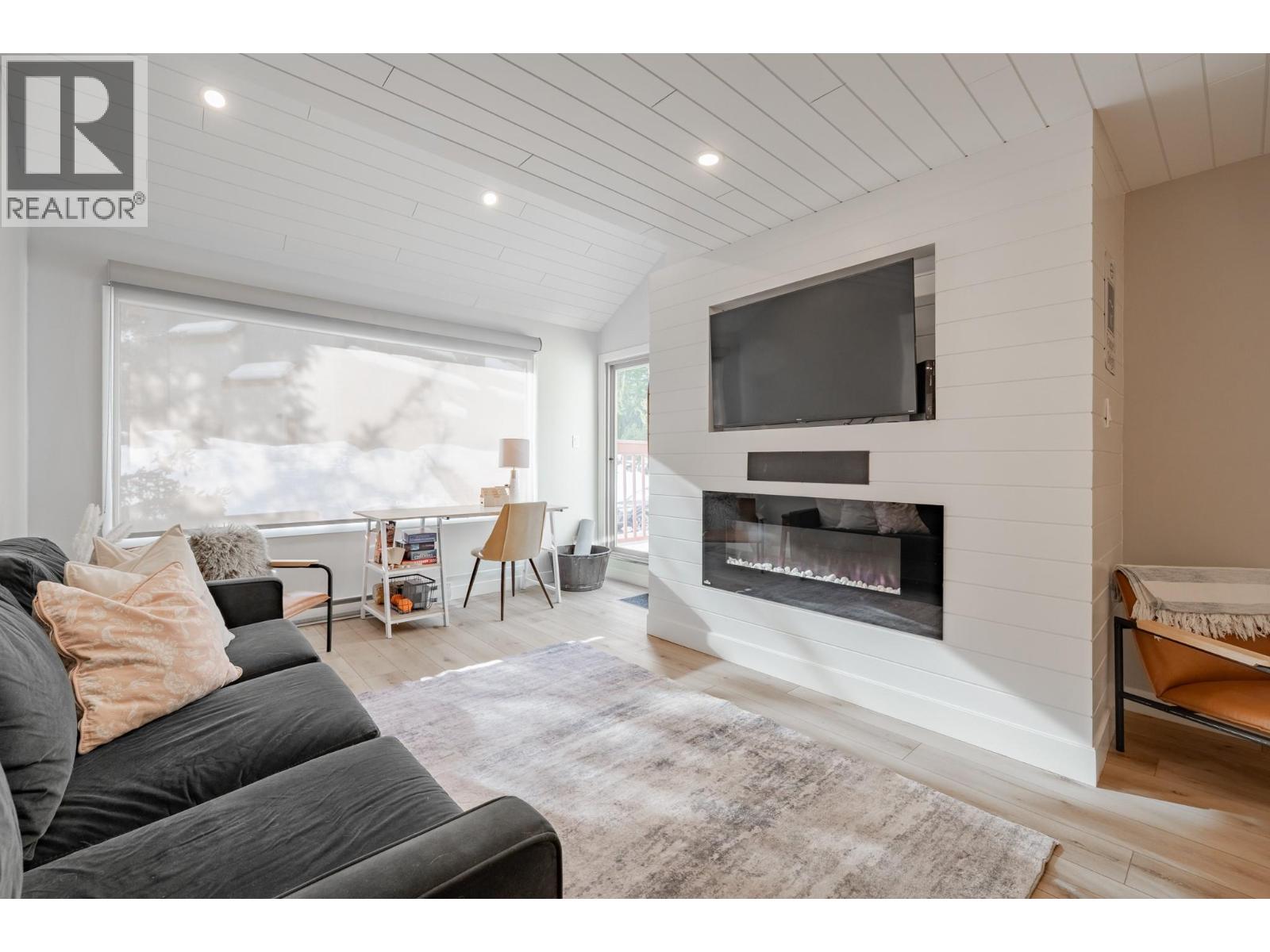 2035 Panorama Drive Unit# 225, Panorama, British Columbia  V0A 1T0 - Photo 14 - 10378576