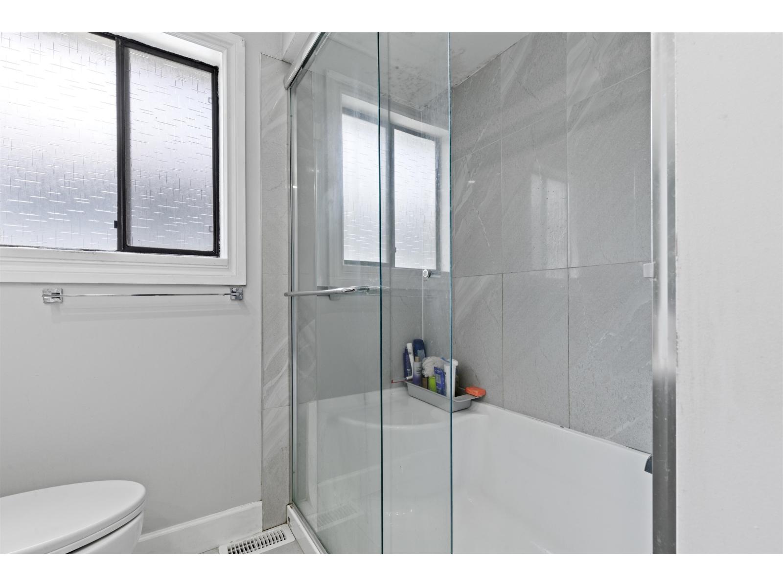 8864 Ursus Crescent, Surrey, British Columbia  V3V 6L4 - Photo 18 - R3098300