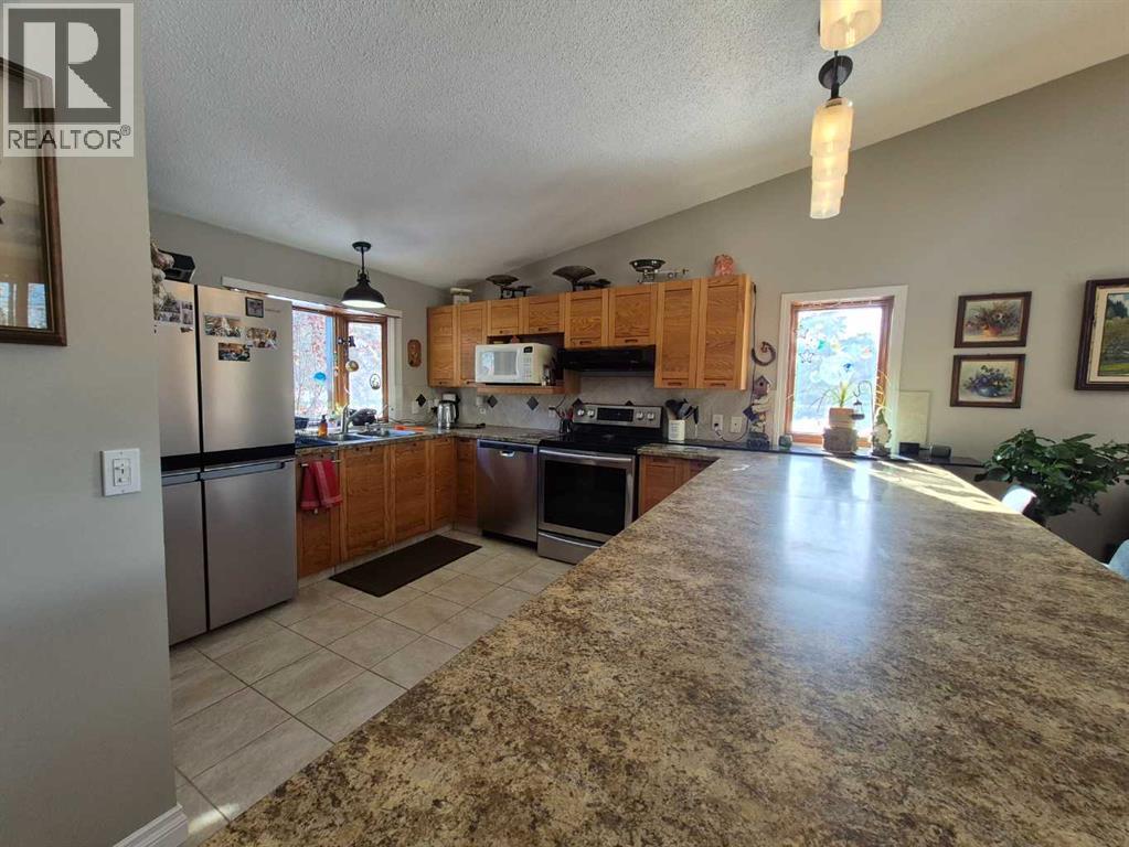 37174 C & E Trail, Rural Red Deer County, Alberta  T4N 6S6 - Photo 22 - A2291366