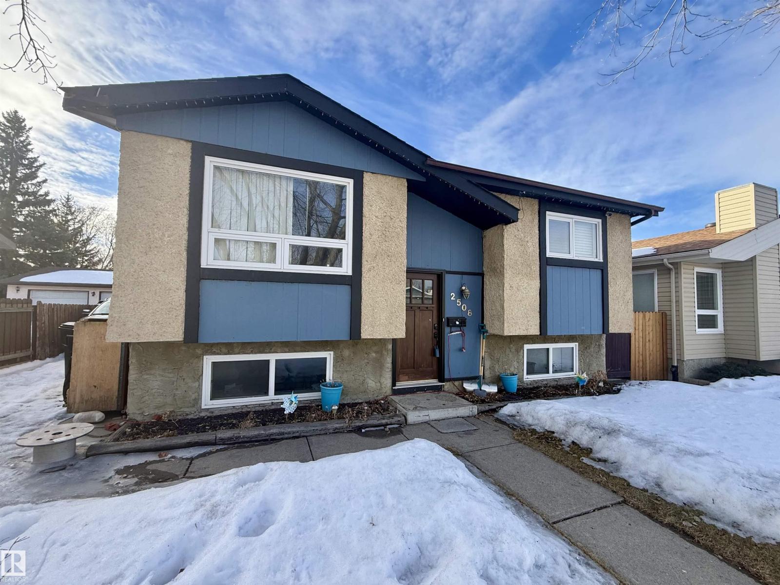 2508 49 ST NW, edmonton, Alberta