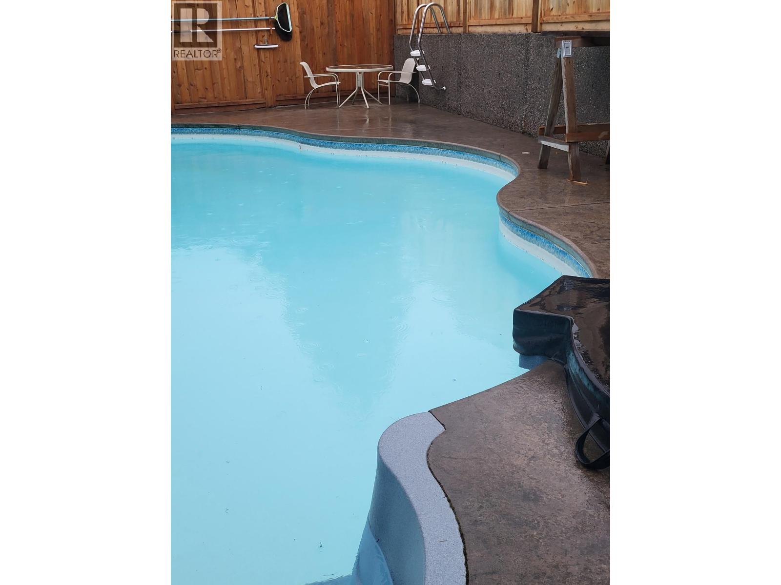 6135 Fairway Avenue, Sechelt, British Columbia  V7Z 0L6 - Photo 31 - R3092964