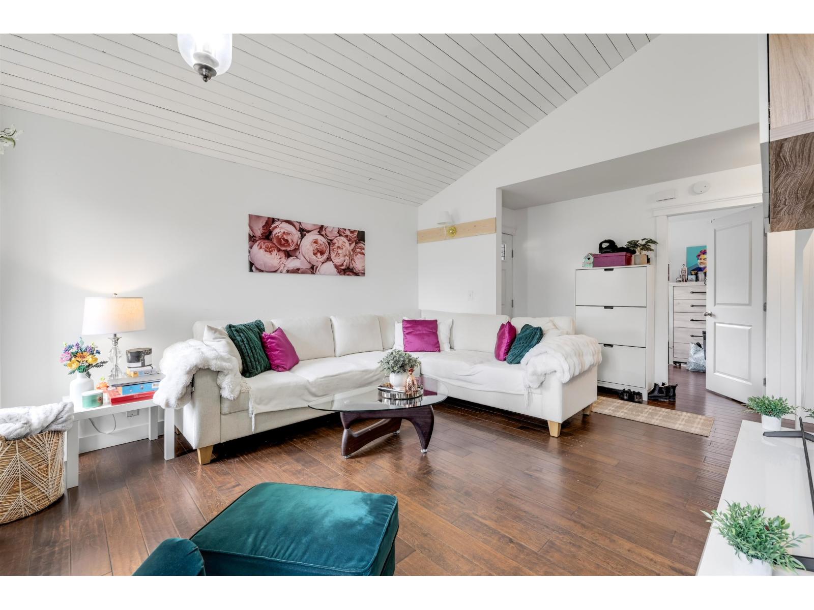 6074 E Greenside Drive, Surrey, British Columbia  V3S 5M8 - Photo 5 - R3097725