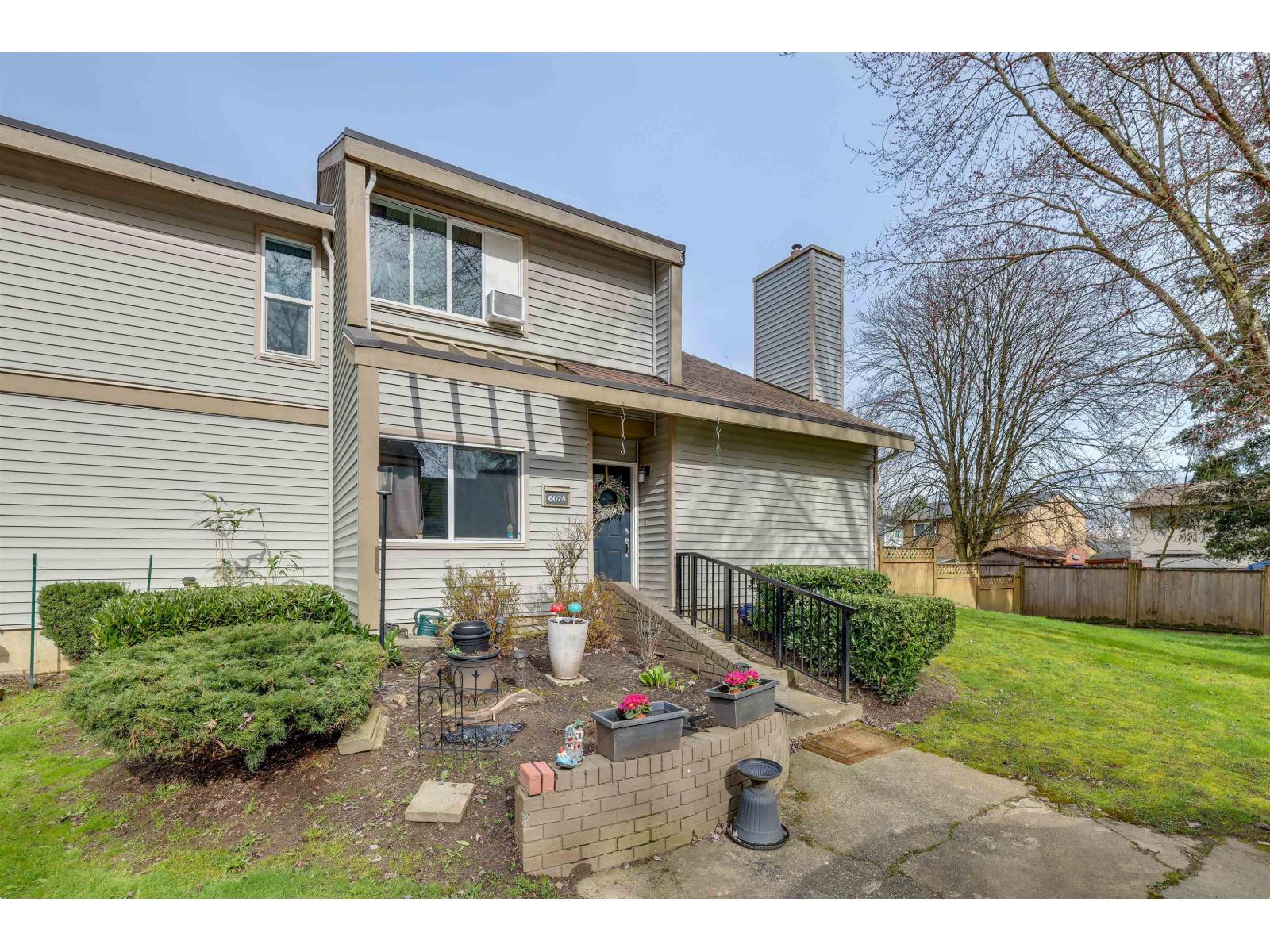 6074 E GREENSIDE DRIVE, surrey, British Columbia