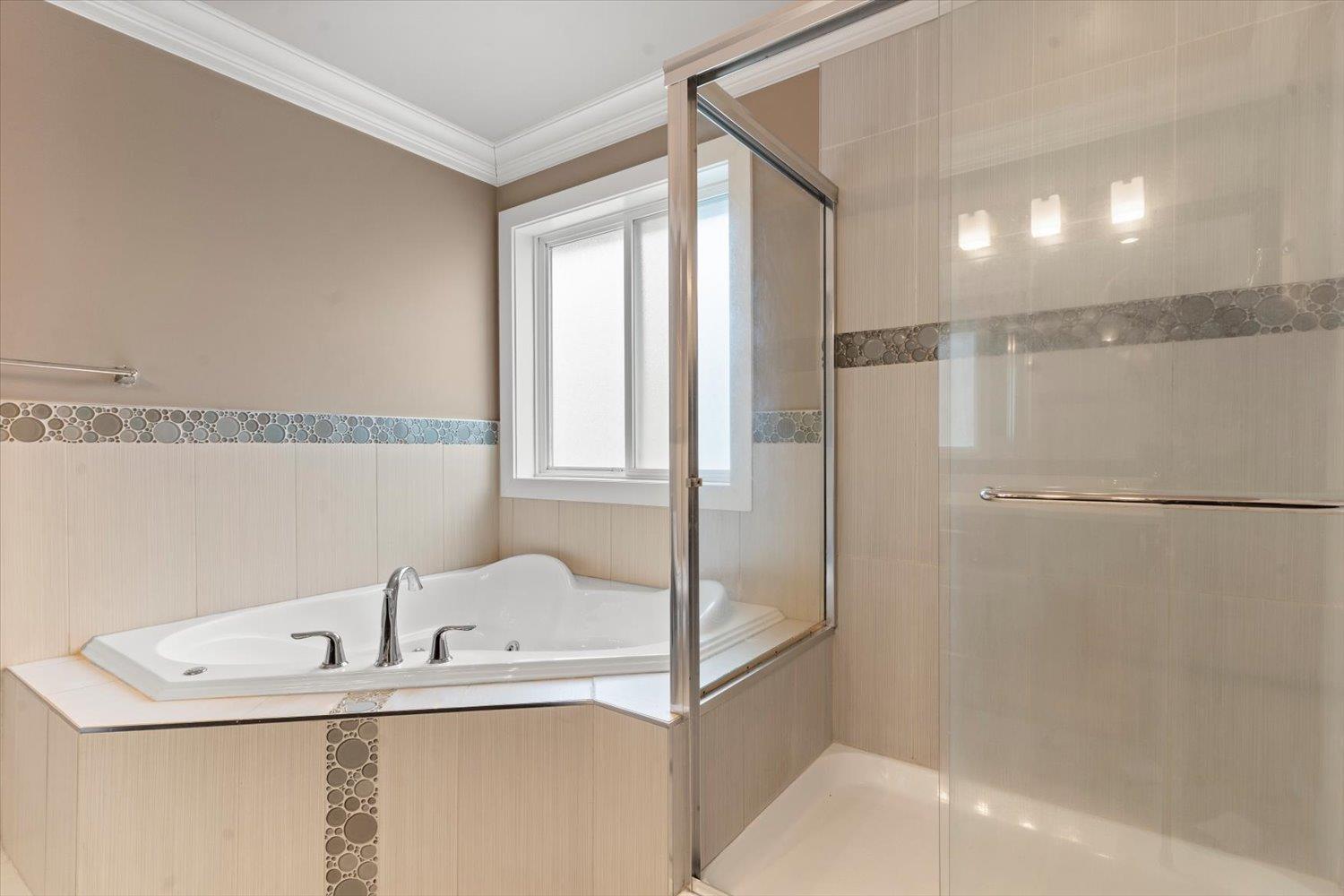 2112 Merlot Boulevard, Abbotsford, British Columbia  V4X 0A6 - Photo 22 - R3097579