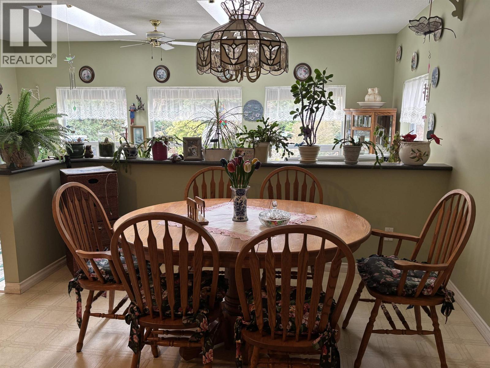 12047 Laity Street, Maple Ridge, British Columbia  V2X 5A7 - Photo 7 - R3098333